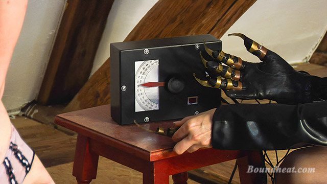 electric gloves powered up